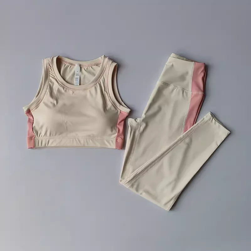 Womens 2-piece Workout Yoga Set.